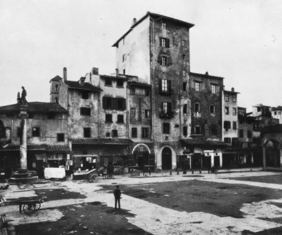 Alte Fotografie des Mercato Vecchio in Florenz mit dem Caponsacchi-Turm