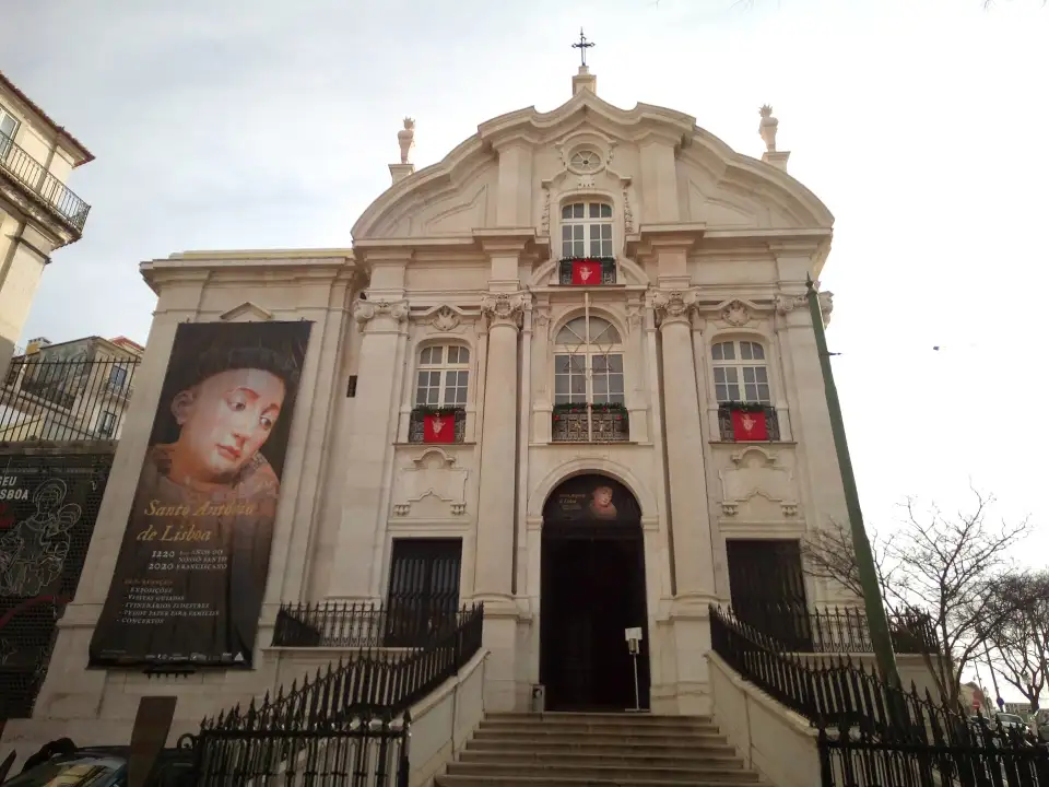 White baroque façade of the Church of Saint Anthony in Lisbon