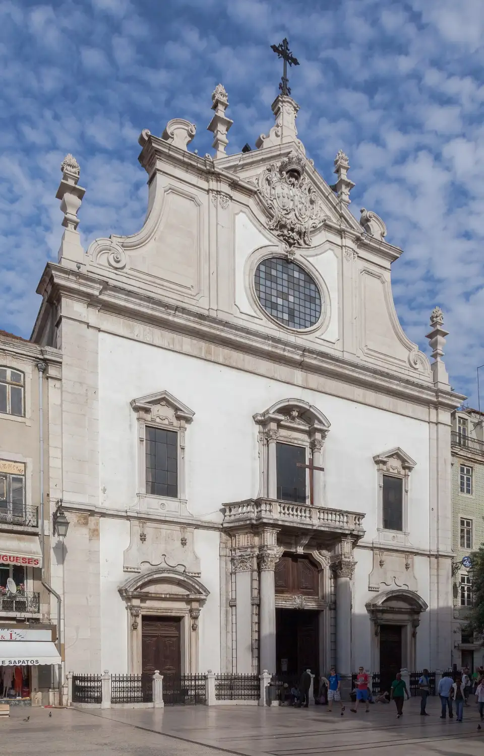Façade of the Church of São Domingos on the square of the same name