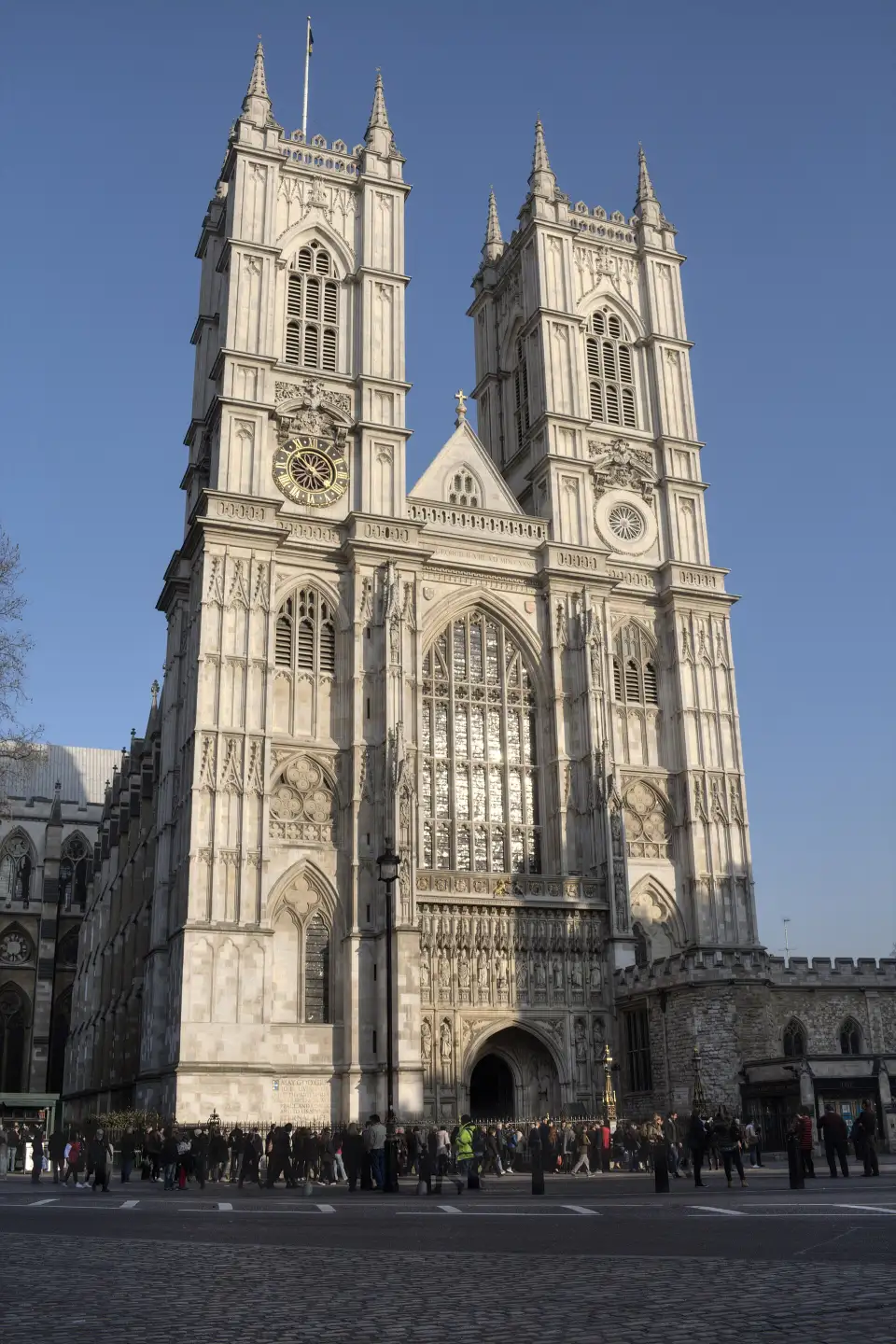 Fachada oeste da Abadia de Westminster com suas duas torres