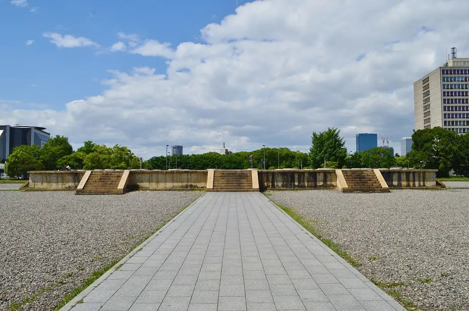 Stone platform of the Naniwa Palace great hall in a gravel park