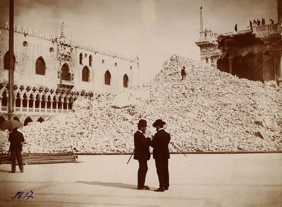 A mountain of rubble from St Mark's bell tower after its collapse in 1902